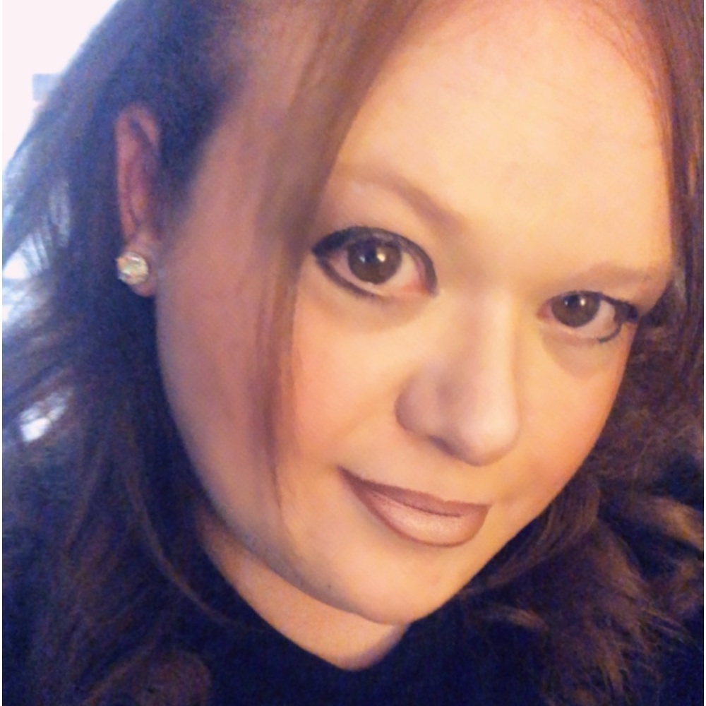 Meet your Posher, Cindy